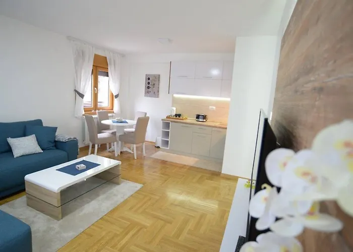 Sunny Apartman 2